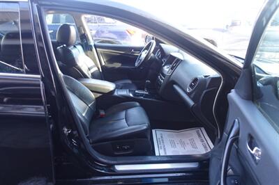 2010 Nissan Maxima 3.5 SV   - Photo 13 - Newark, NJ 07104