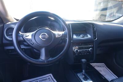 2010 Nissan Maxima 3.5 SV   - Photo 12 - Newark, NJ 07104
