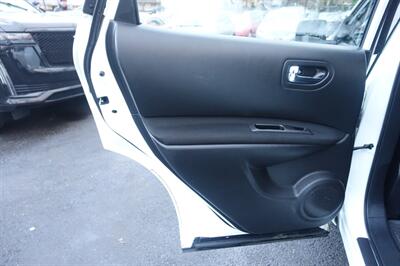 2013 Nissan Rogue S   - Photo 12 - Newark, NJ 07104