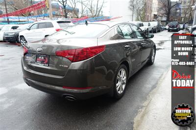 2013 Kia Optima EX   - Photo 8 - Newark, NJ 07104