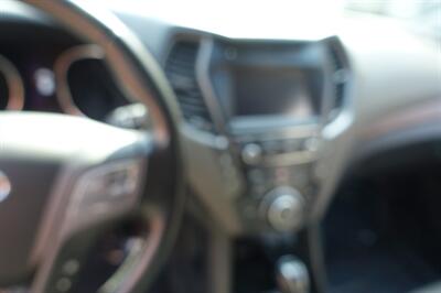 2018 Hyundai SANTA FE SE - Photo 17 - Newark, NJ 07104