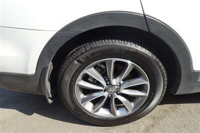 2018 Hyundai SANTA FE SE - Photo 12 - Newark, NJ 07104