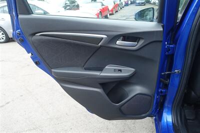 2015 Honda Fit EX   - Photo 12 - Newark, NJ 07104