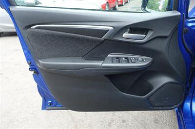 2015 Honda Fit EX   - Photo 10 - Newark, NJ 07104