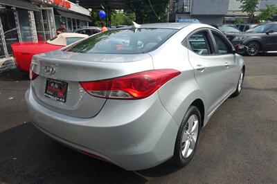 2013 Hyundai ELANTRA L   - Photo 8 - Newark, NJ 07104