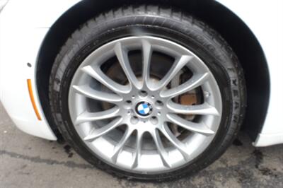 2015 BMW 750Li xDrive   - Photo 23 - Newark, NJ 07104