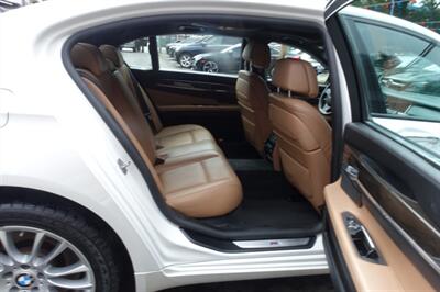 2015 BMW 750Li xDrive   - Photo 15 - Newark, NJ 07104