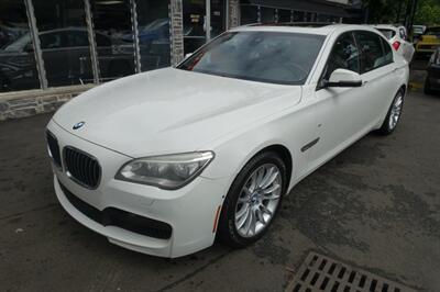 2015 BMW 750Li xDrive   - Photo 1 - Newark, NJ 07104