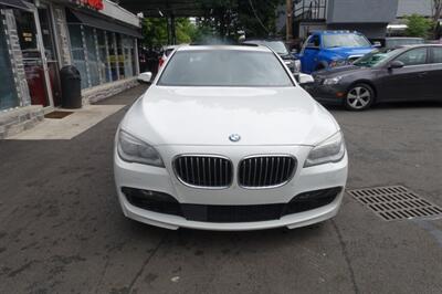 2015 BMW 750Li xDrive   - Photo 2 - Newark, NJ 07104