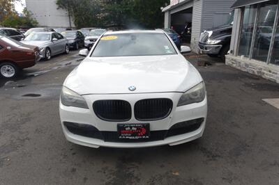 2012 BMW 750i xDrive   - Photo 2 - Newark, NJ 07104