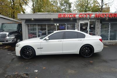 2012 BMW 750i xDrive   - Photo 4 - Newark, NJ 07104