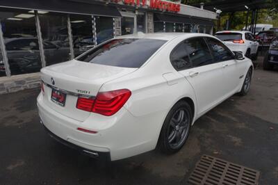 2012 BMW 750i xDrive   - Photo 7 - Newark, NJ 07104