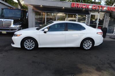 2018 Toyota Camry LE   - Photo 4 - Newark, NJ 07104