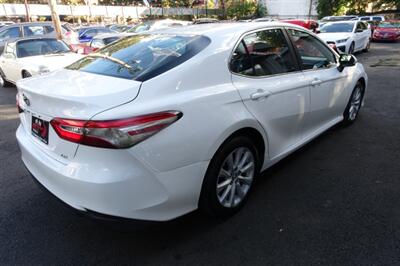2018 Toyota Camry LE   - Photo 8 - Newark, NJ 07104
