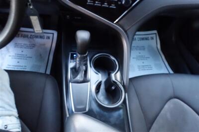2018 Toyota Camry LE   - Photo 19 - Newark, NJ 07104