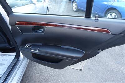 2011 Mercedes-Benz S 550 4MATIC   - Photo 25 - Newark, NJ 07104