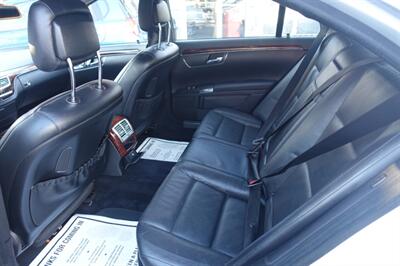 2011 Mercedes-Benz S 550 4MATIC   - Photo 18 - Newark, NJ 07104