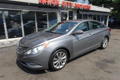 2011 Hyundai SONATA Limited   - Photo 1 - Newark, NJ 07104