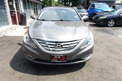 2011 Hyundai SONATA Limited   - Photo 2 - Newark, NJ 07104