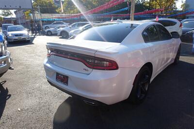 2016 Dodge Charger R/T   - Photo 8 - Newark, NJ 07104