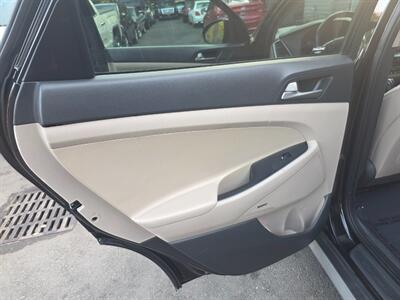 2018 Hyundai TUCSON SE - Photo 16 - Newark, NJ 07104