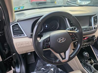 2018 Hyundai TUCSON SE - Photo 23 - Newark, NJ 07104