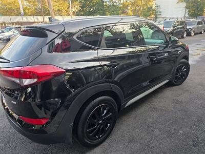 2018 Hyundai TUCSON SE - Photo 5 - Newark, NJ 07104
