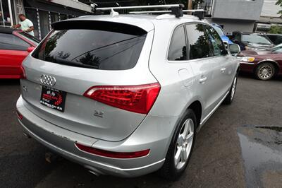 2010 Audi Q5 3.2 quattro Premium   - Photo 8 - Newark, NJ 07104