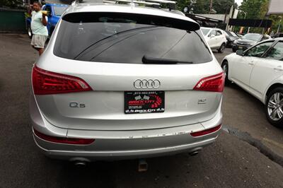 2010 Audi Q5 3.2 quattro Premium   - Photo 7 - Newark, NJ 07104