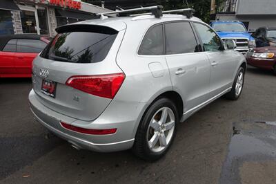 2010 Audi Q5 3.2 quattro Premium   - Photo 5 - Newark, NJ 07104