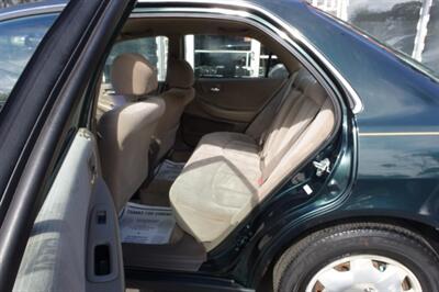 2000 Honda Accord LX   - Photo 11 - Newark, NJ 07104