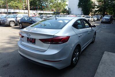 2018 Hyundai ELANTRA Limited - Photo 8 - Newark, NJ 07104