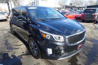 2015 Kia Sedona SX   - Photo 3 - Newark, NJ 07104