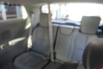 2015 Kia Sedona SX   - Photo 13 - Newark, NJ 07104