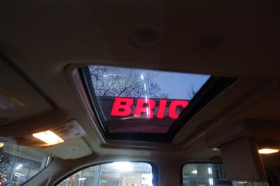 2010 Cadillac Escalade   - Photo 22 - Newark, NJ 07104