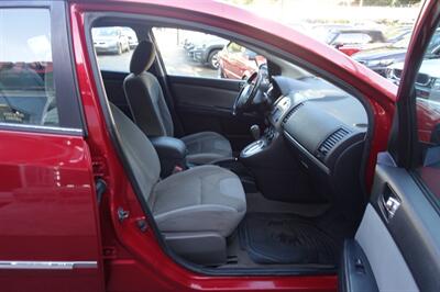 2010 Nissan Sentra 2.0 SL - Photo 14 - Newark, NJ 07104