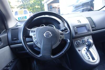 2010 Nissan Sentra 2.0 SL - Photo 13 - Newark, NJ 07104