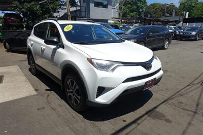 2017 Toyota RAV4 LE   - Photo 3 - Newark, NJ 07104