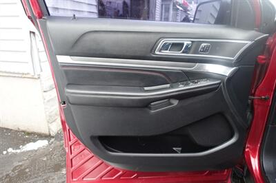 2016 Ford Explorer Sport - Photo 10 - Newark, NJ 07104