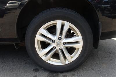 2015 Nissan Rogue Select S - Photo 24 - Newark, NJ 07104