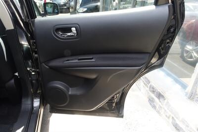 2015 Nissan Rogue Select S - Photo 17 - Newark, NJ 07104