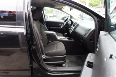 2010 Ford Edge SEL   - Photo 14 - Newark, NJ 07104