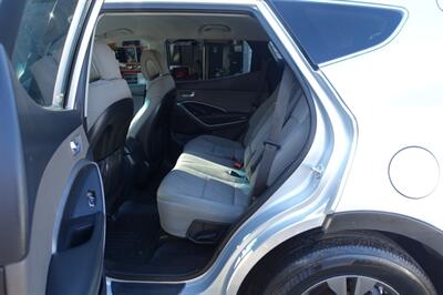 2015 Hyundai SANTA FE Sport 2.4L   - Photo 11 - Newark, NJ 07104