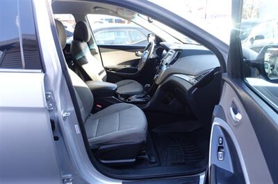 2015 Hyundai SANTA FE Sport 2.4L   - Photo 14 - Newark, NJ 07104