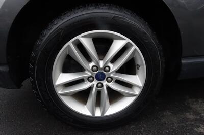 2017 Ford Edge SEL   - Photo 22 - Newark, NJ 07104