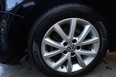 2014 Volkswagen Jetta SE PZEV   - Photo 24 - Newark, NJ 07104