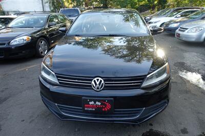 2014 Volkswagen Jetta SE PZEV   - Photo 2 - Newark, NJ 07104