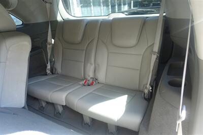 2010 Acura MDX SH-AWD w/Tech - Photo 14 - Newark, NJ 07104