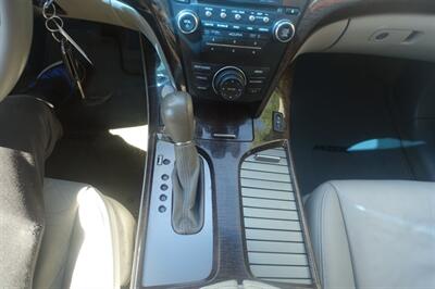 2010 Acura MDX SH-AWD w/Tech - Photo 21 - Newark, NJ 07104