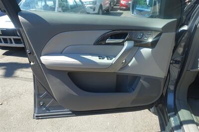 2010 Acura MDX SH-AWD w/Tech - Photo 10 - Newark, NJ 07104